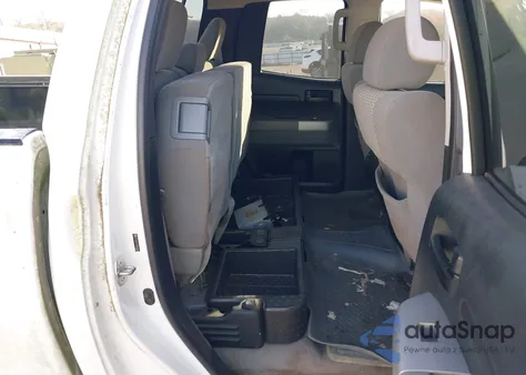 2007 Toyota Tundra Sr5 5.7L V8 z USA, uszkodzony, nr VIN 5TFSV54177X003490